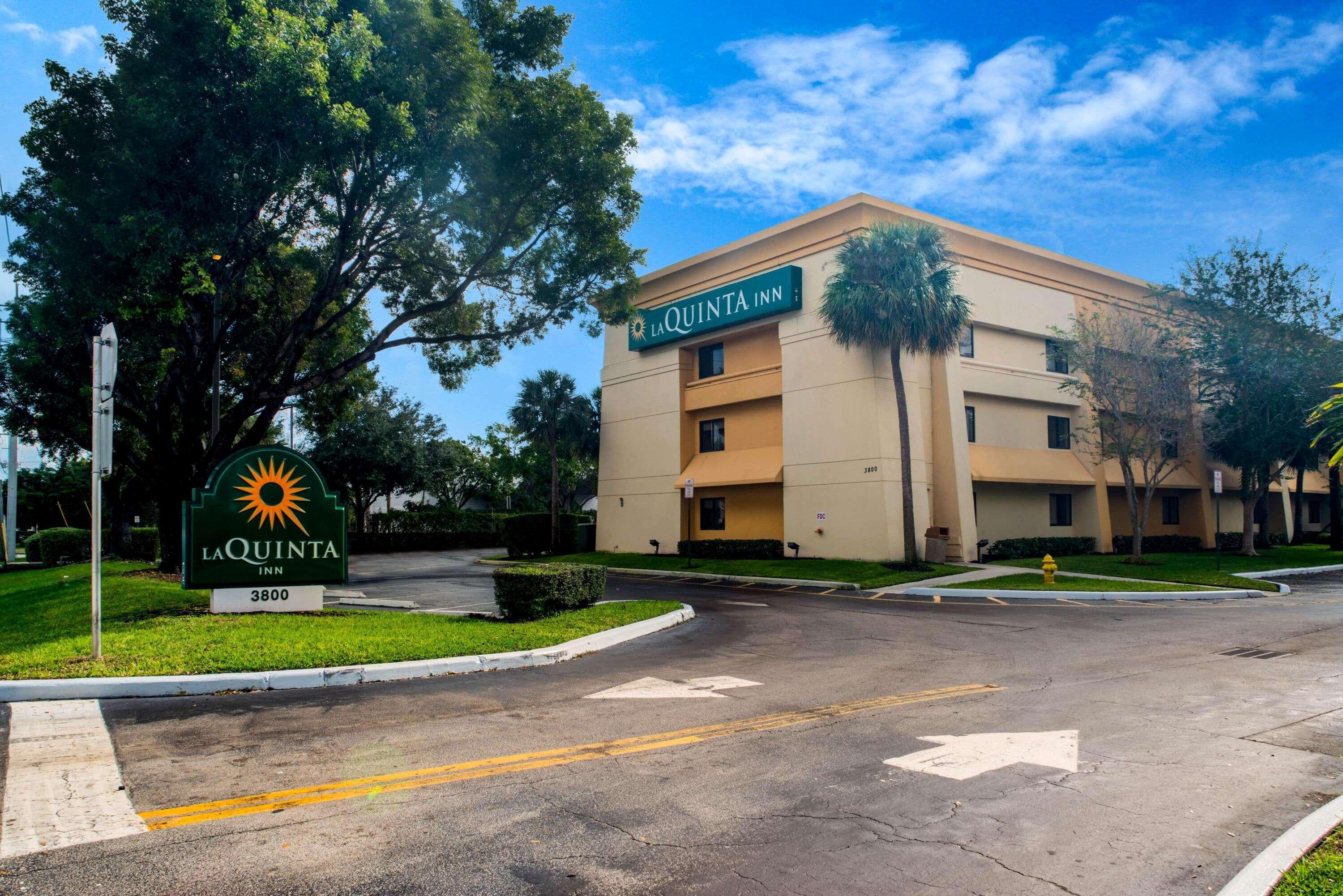 فندق لا كوينتا إن باي ويندام فورت. لوديرديل تاماراك إيست Lauderdale Lakes المظهر الخارجي الصورة